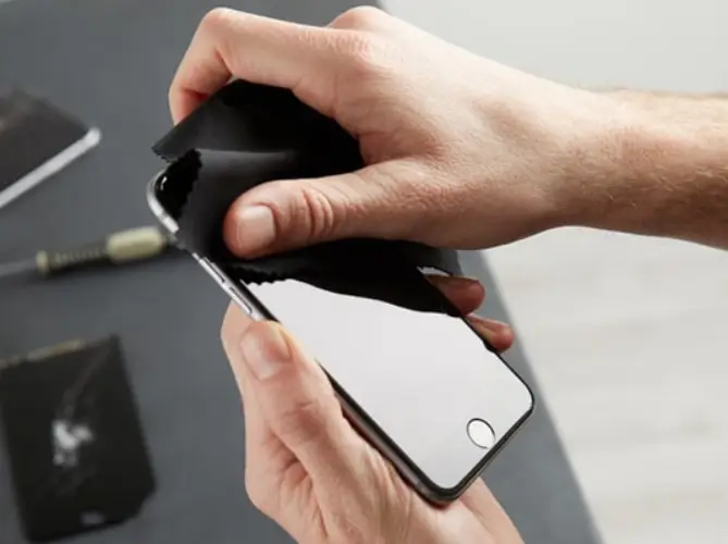 تعویض تاچ ال سی دی آیفون